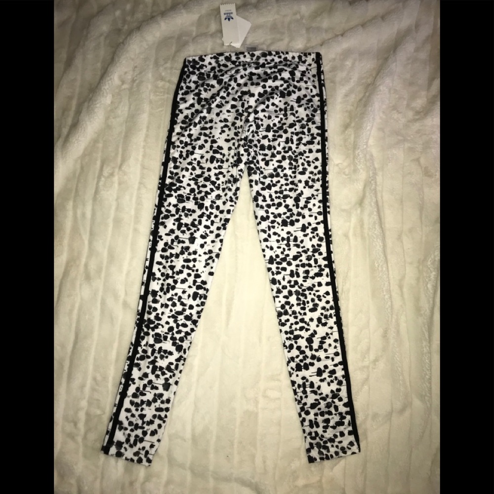 Adidas leggings
